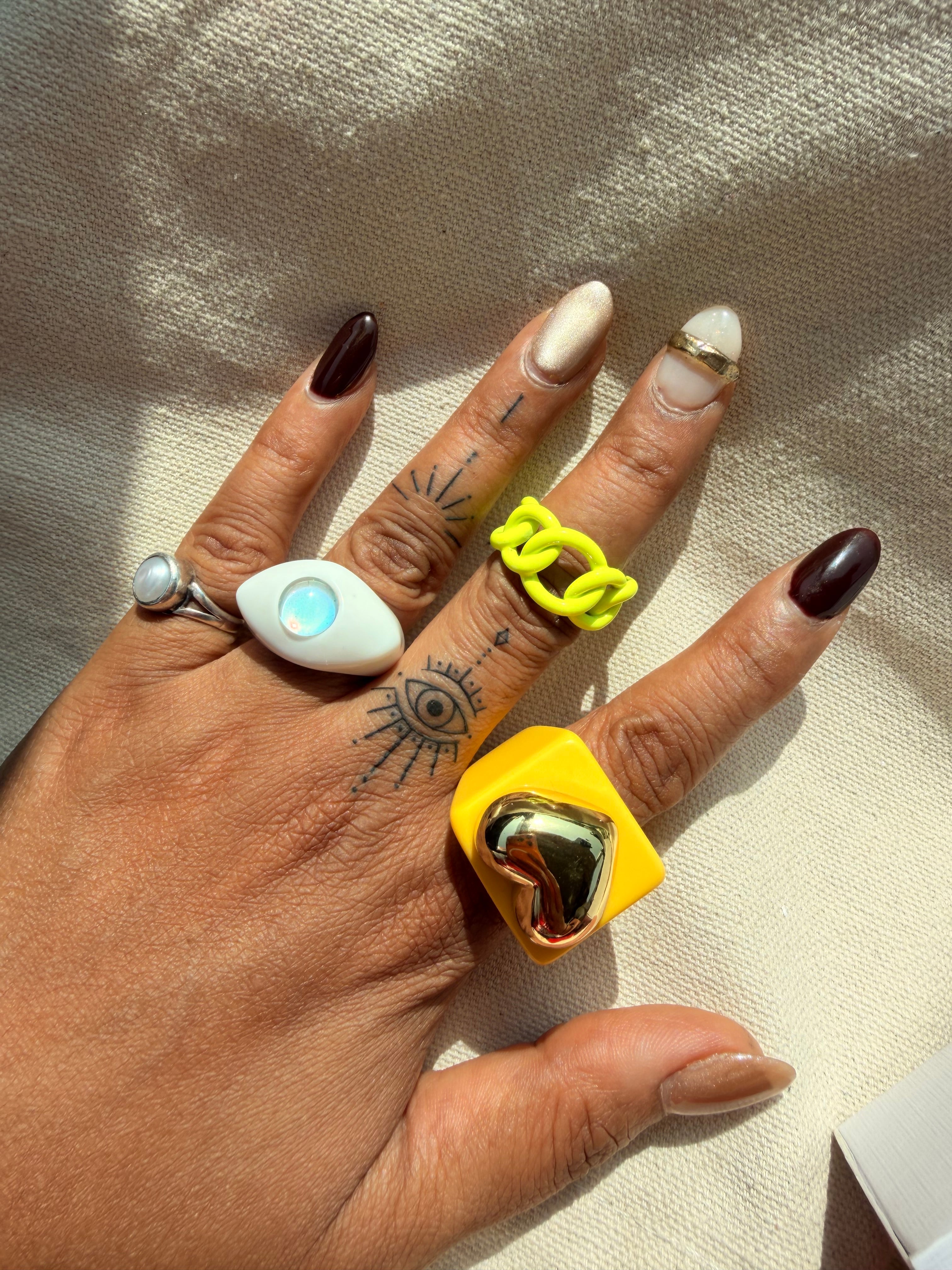 Korean finger rings