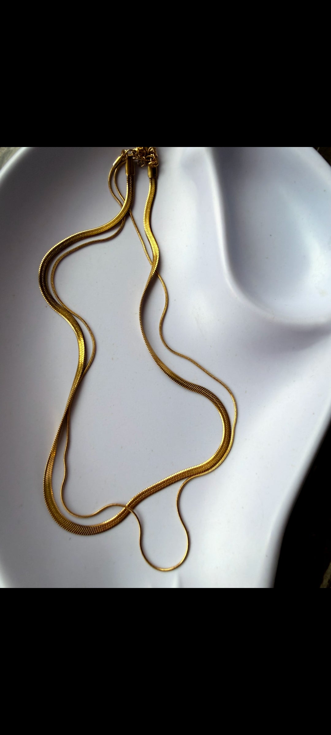Double flat chain necklace